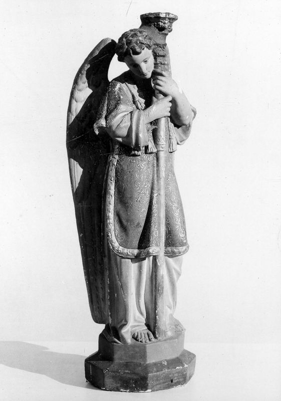 Ange porte-lumière