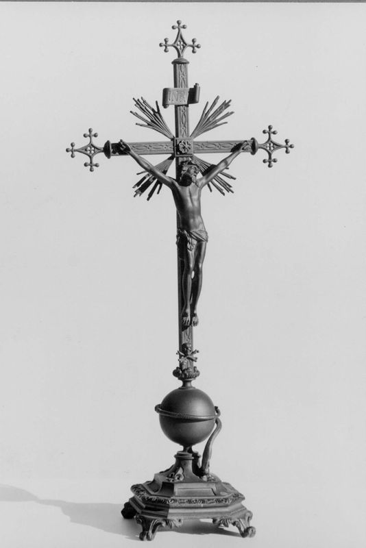 crucifix[f] / Eglise Saint-Etienne[Xhos]