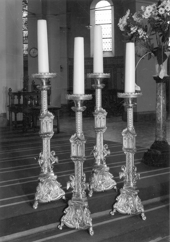 chandelier d'église / Eglise Saint-Job[Carloo(Uccle)]