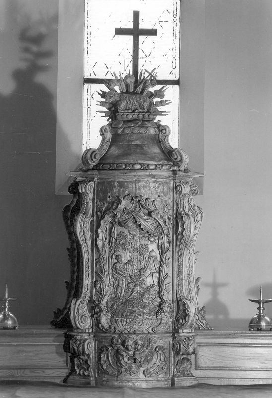Tabernacle provenant de l’autel de l’ancienne chapelle castrale de Carloo