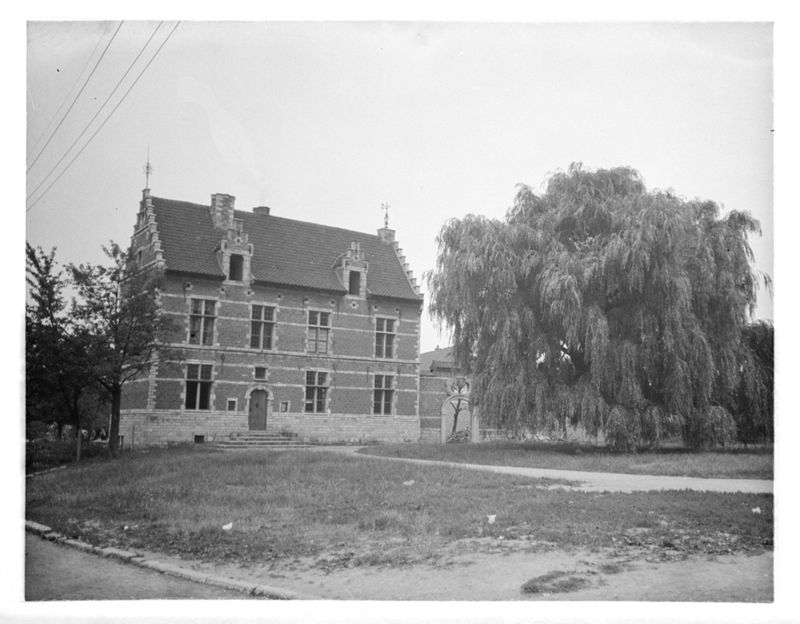 maison communale / Bouwwerk[Groot-Bijgaarden]