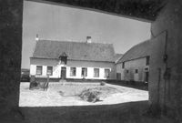 M065913