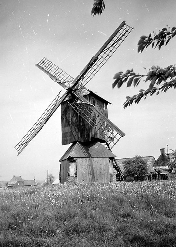 moulin à vent / Construction[Saint-Sauveur]
