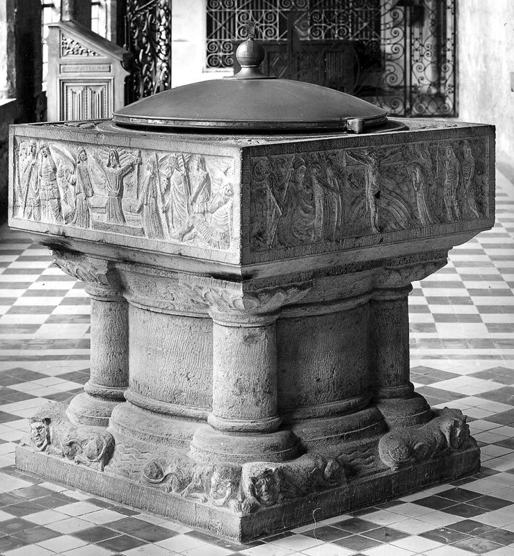 fonts baptismaux / Eglise Notre-Dame de la Cambre et Saint-Philippe Néri[Ixelles]
