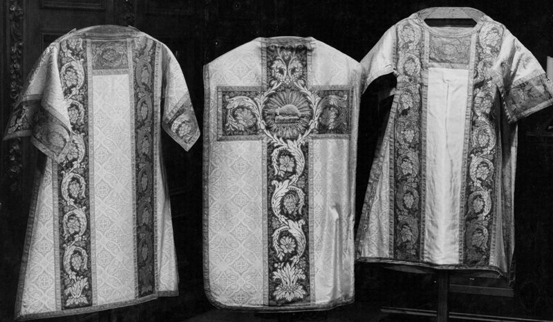 chasuble / Eglise Sainte-Catherine[Bruxelles]