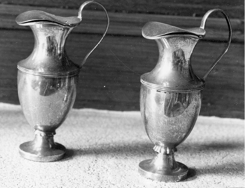 burette de messe / Kerk Sint-Stefaan[Oppem(Meise)]