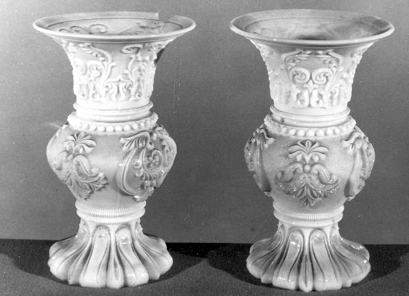 vase décoratif / Kerk Sint-Sulpitius en Dionysius[Diest]