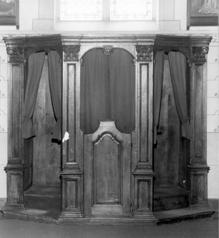 confessionnal / Kerk Sint-Michiel[Messelbroek]