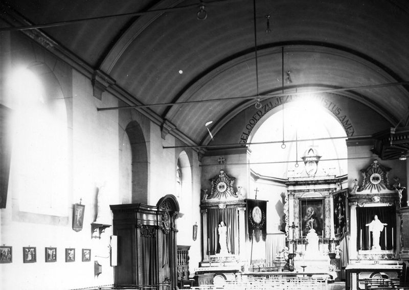 église paroissiale / Kerk Sint-Petrus en Paulus[Bachte(Bachte-Maria-Leerne)]