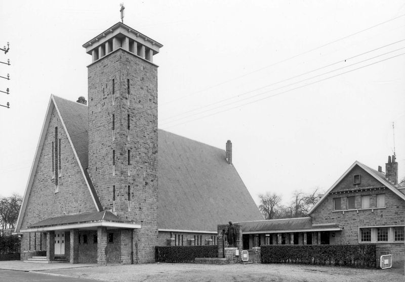 église paroissiale / Eglise Saint-Jean-Baptiste[Housse]