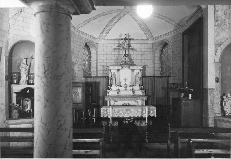 chapelle[bâtiment] / Chapelle de la Sainte-Croix[La Tombe]