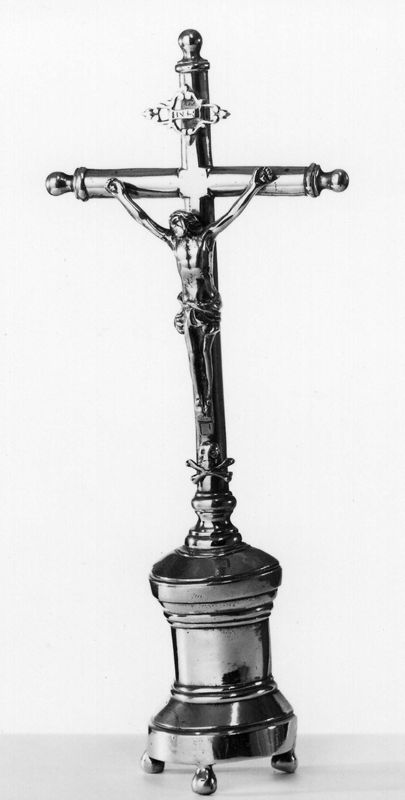 crucifix[f] / Eglise Saint-Jean-Baptiste[Bombaye]
