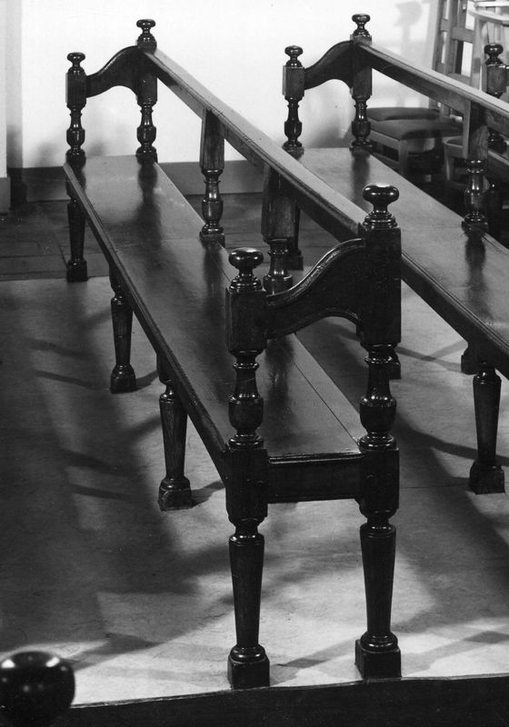 banc d'église / Eglise Saint-Remy