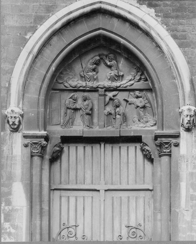 haut-relief / Eglise Saint-Servais[Schaerbeek]