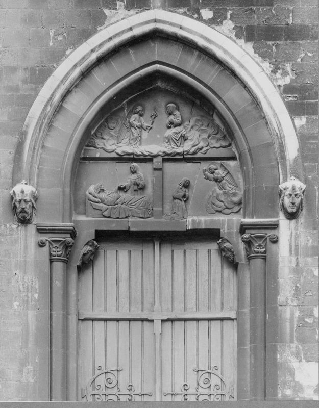 haut-relief / Eglise Saint-Servais[Schaerbeek]