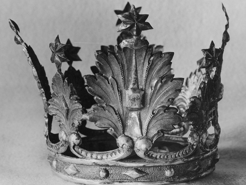 couronne[insigne] / Eglise Saint-Hubert[Watermael-Boitsfort]