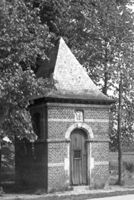 M086689