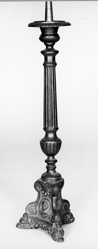 chandelier d'église / Kerk Sint-Bavo[Zellik]