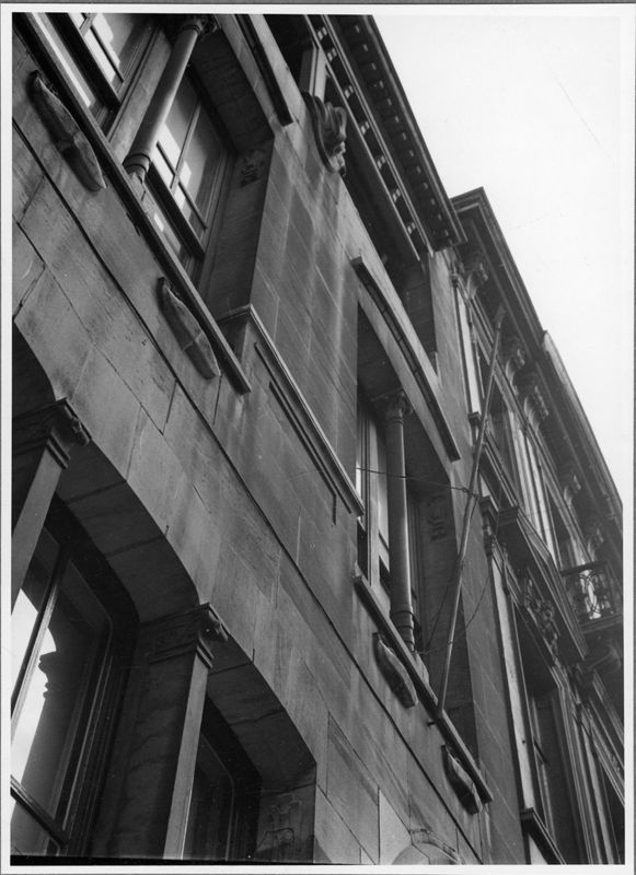 Maison Autrique