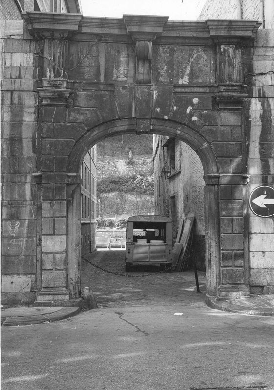 Porte de Sambre