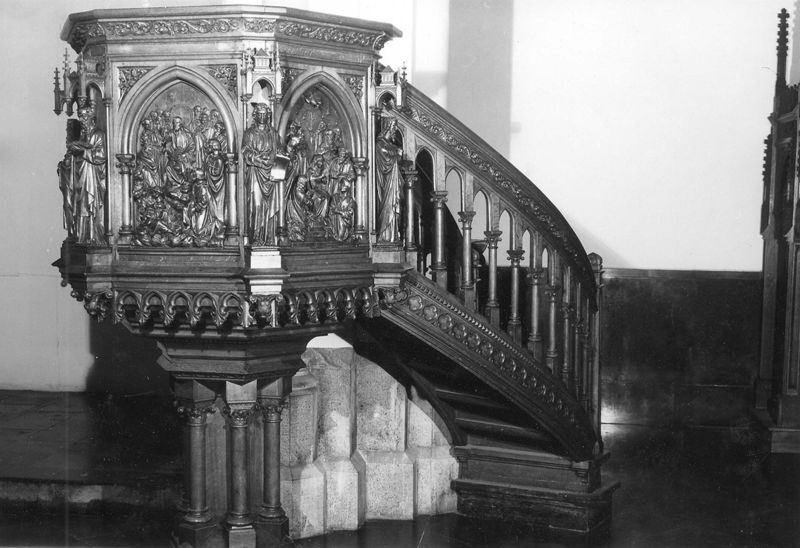 chaire de vérité / Kerk O.L.Vrouw[Roeselare]