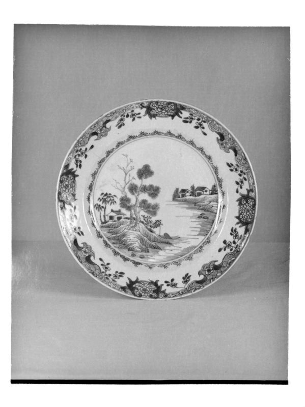 assiette décorative / Design museum