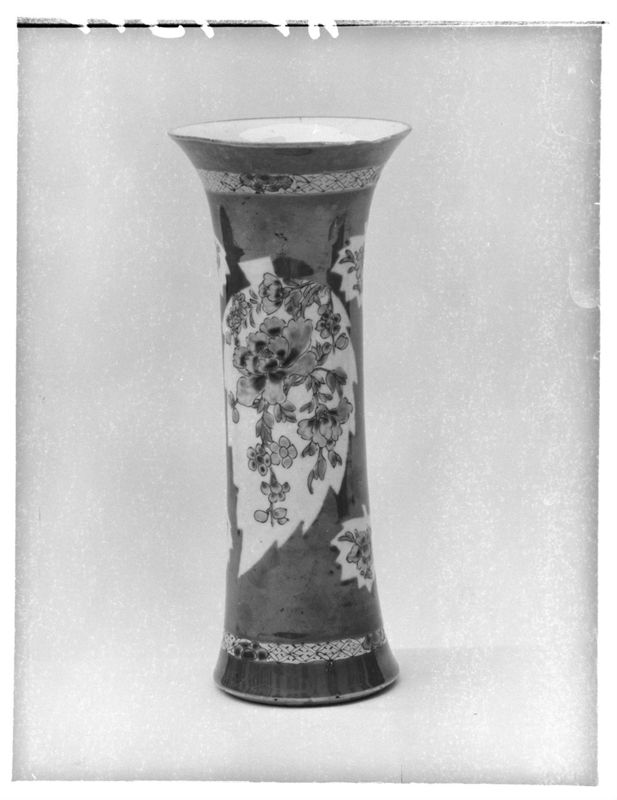 vase décoratif / Design museum