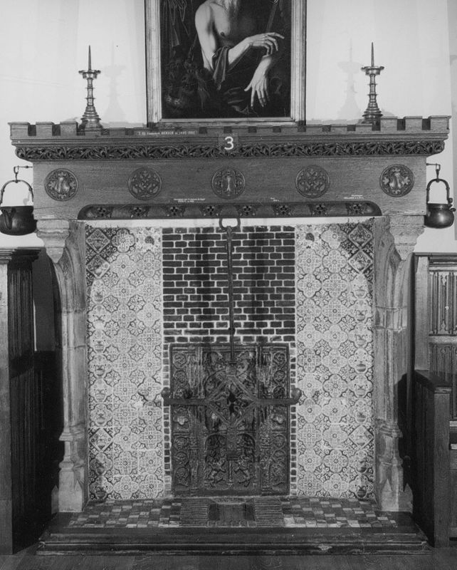 cheminée[élément d'architecture] / Museum Mayer van den Bergh