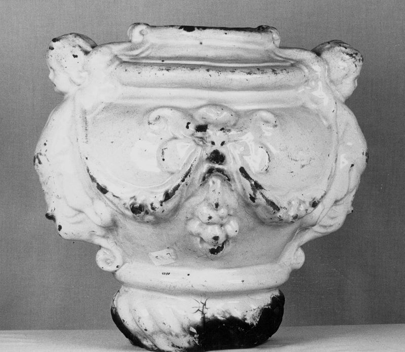 vase décoratif / Design museum