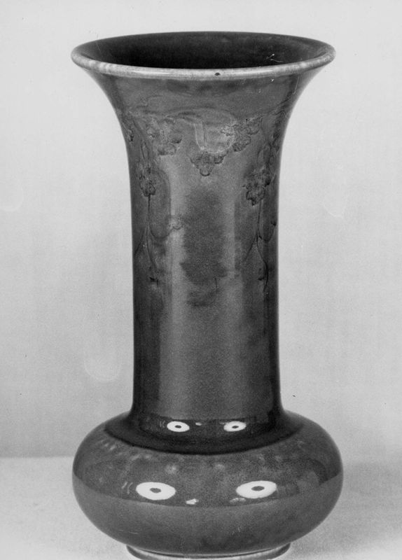 vase décoratif / Design museum
