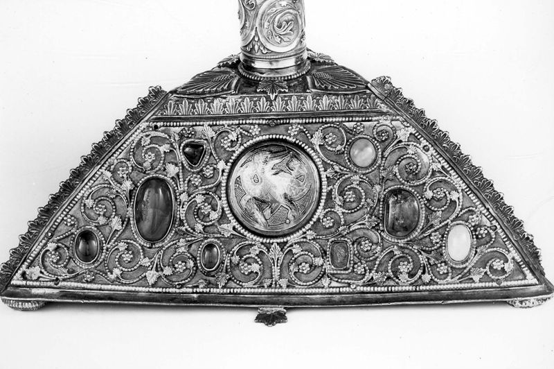 croix-reliquaire à double-travers
