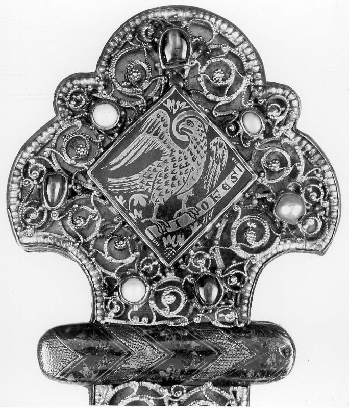 croix-reliquaire à double-travers