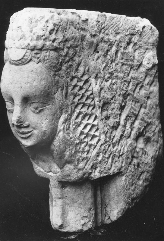 encadrement de cheminée / Museum voor Stenen Voorwerpen