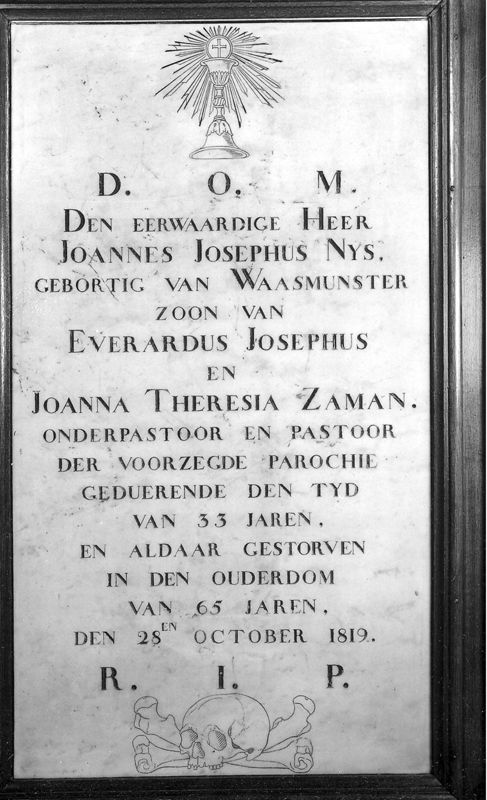 dalle funéraire / Kerk O.L.Vrouw en Sint-Petrus en Paulus[Waasmunster]