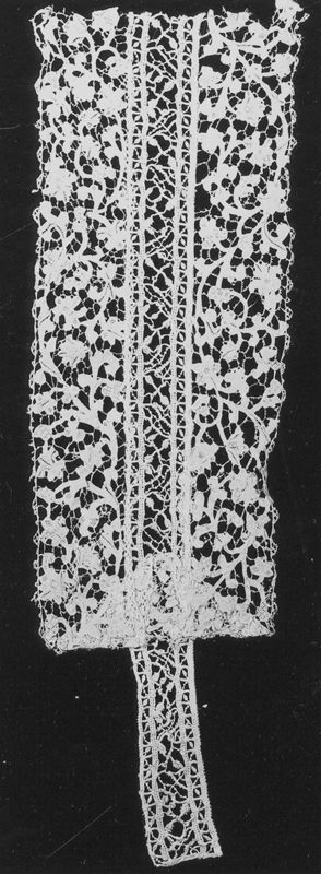 textile[fragment] / Museum Mayer van den Bergh