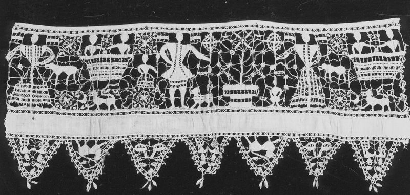 textile[fragment] / Museum Mayer van den Bergh
