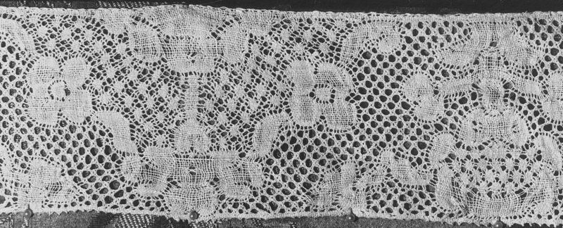 textile[fragment] / Museum Mayer van den Bergh
