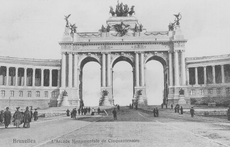 Arcade et hémicycle du Cinquantenaire