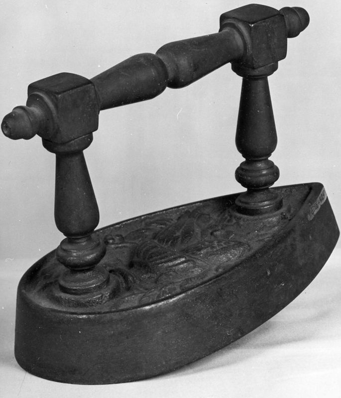 Kleermakersstrijkijzer zgn "Kachelbout"