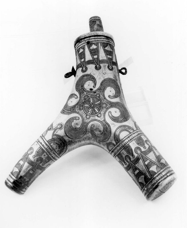 poire à poudre / Musée d'armes