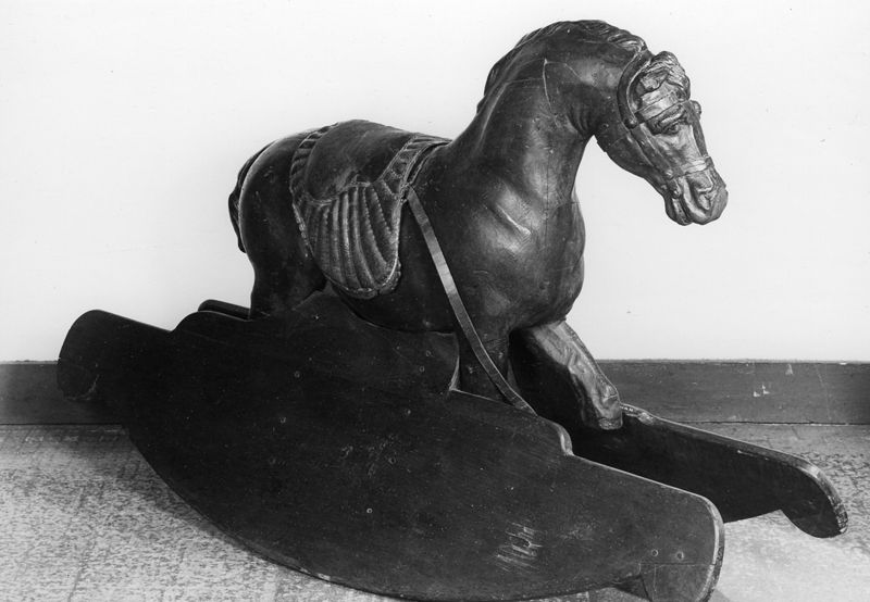 cheval à bascule / Huis van Alijn