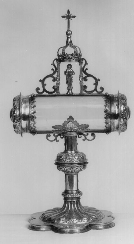 cylindre-reliquaire horizontal / Musée de la principauté de Stavelot-Malmedy
