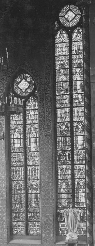 vitrail / Eglise Saint-François de Sales[Laveu]