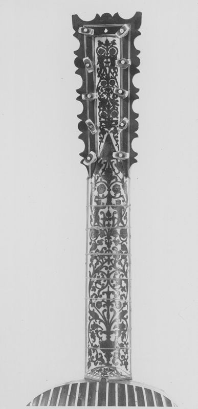 guitare / Musée des instruments de musique (MIM)