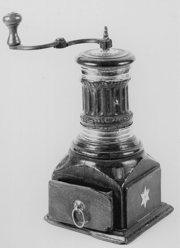 moulin à café / Musée de Groesbeeck - de Croix