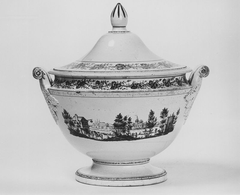 soupière / Musée de Groesbeeck - de Croix