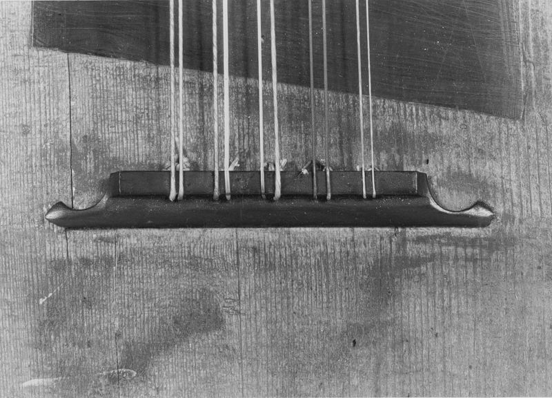 guitare / Musée des instruments de musique (MIM)