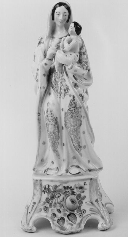 Vierge debout à l'Enfant