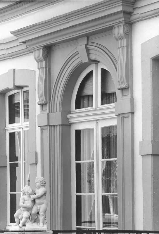palais du gouverneur / Palais provincial