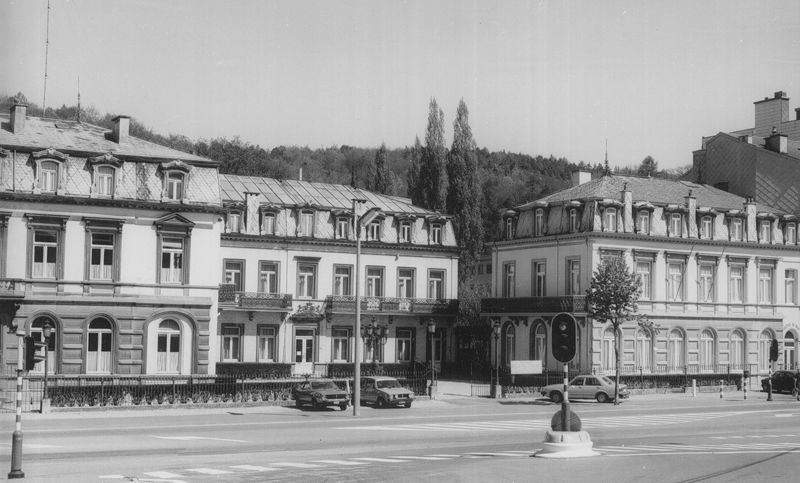 Musée de la ville d'eaux et du cheval (ancienne Villa de la Reine Marie-Henriette, ancien Hôtel du Midi)